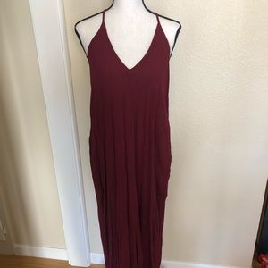 NWT Lulus maxi dress WITH POCKETS 🙌🏽